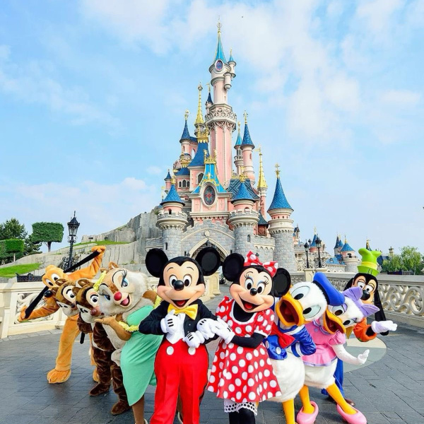 VIAGEM DOS SONHOS COM ACOMPANHANTE + PIX DE R$10.000 REAIS